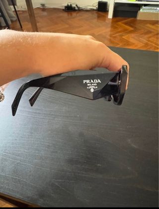 Occhiali da sole Prada Milano neri