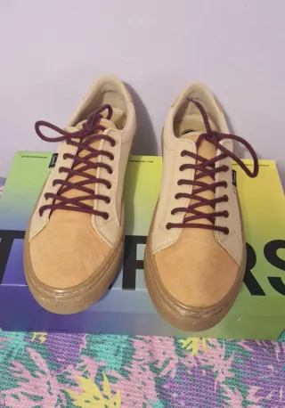 Zapatillas Timpers Beige y Marrón