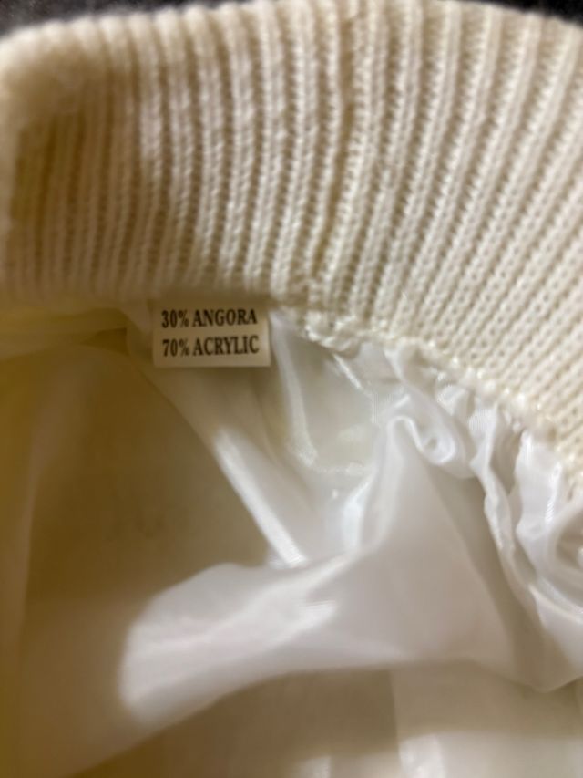 boina de angora con visera