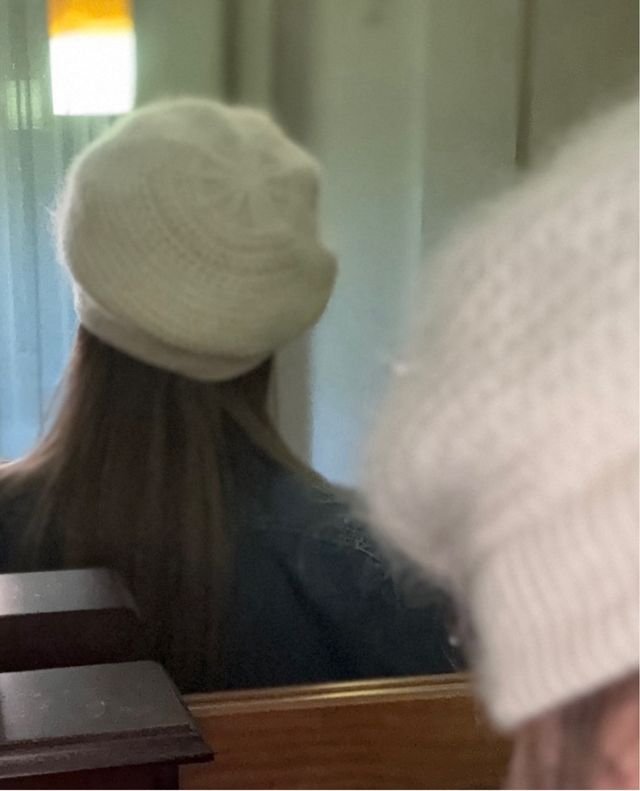 boina de angora con visera