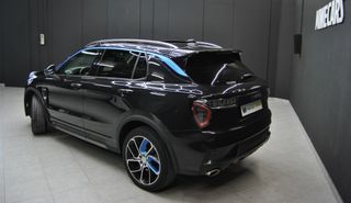 LYNK & CO 01 2021