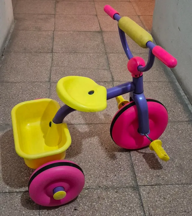 Triciclo infantil
