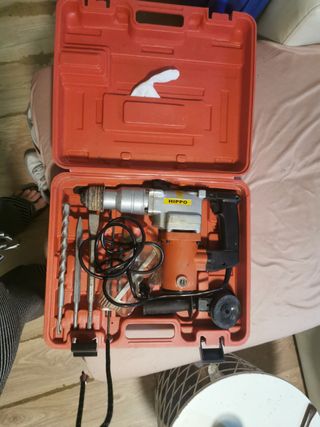 Taladro percutor profesional HIPPO
