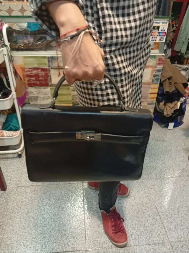 Bolso piel porta documentos negro