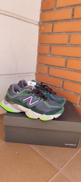 Zapatillas New Balance 9060 Verde y Morado