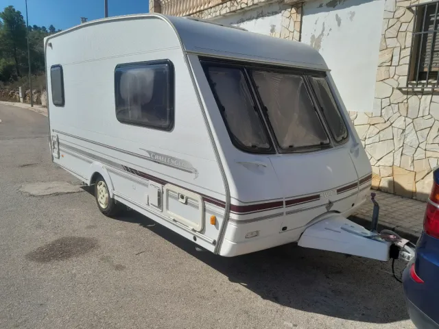 Caravana 750kg con documentación