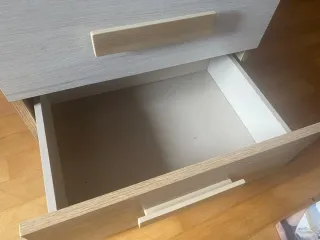 Escritorio madera con cajonera