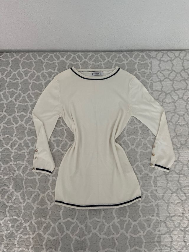 Camiseta Stradivarius blanca manga larga