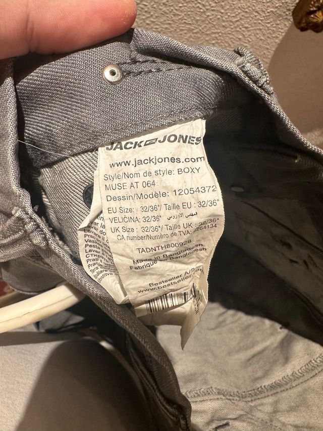 Pantalón de hombre gris