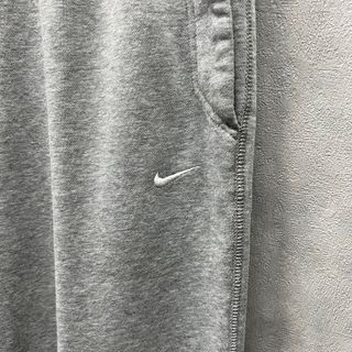 Pantaloni tuta Nike vintage larghi grigio