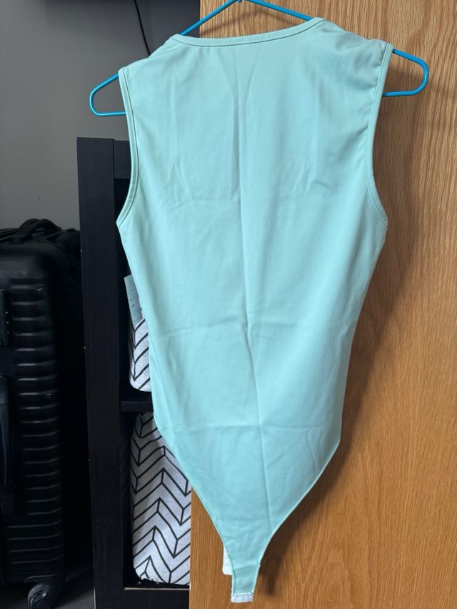 Body verde/teal escote cuadrado talla única