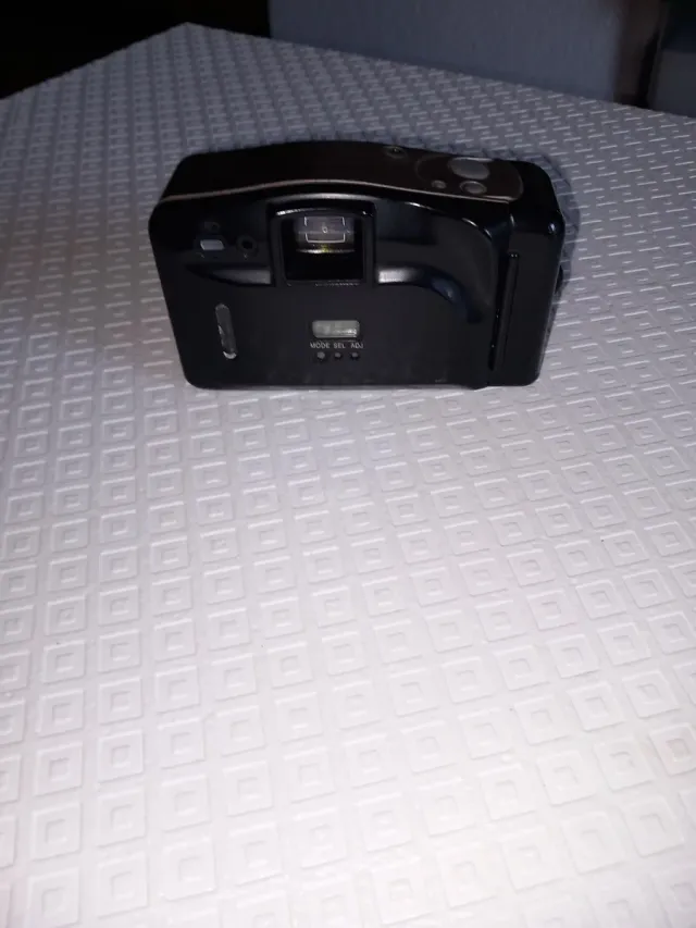 Cámara Minolta AF Big Finder DATE. Pilas incluidas