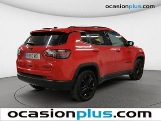 Jeep Compass 1.5 MHEV Night Eagle DCT 96 kW (130 CV)