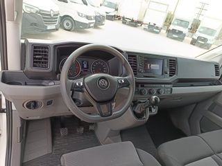 Volkswagen Crafter FURGON LARGO L4H3 140 CV