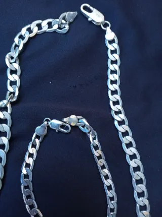 Conjunto Collar y Pulsera Plateado 