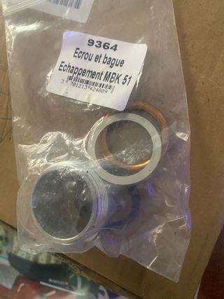 Jgo juntas y tornillo escape Mobilette