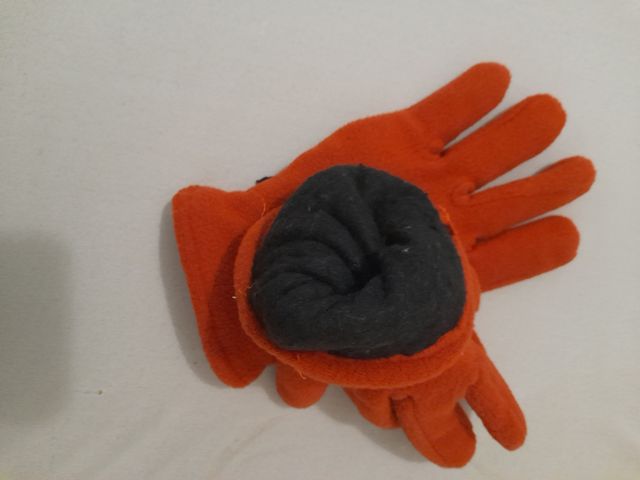 Guanto Arancione con Cinturino