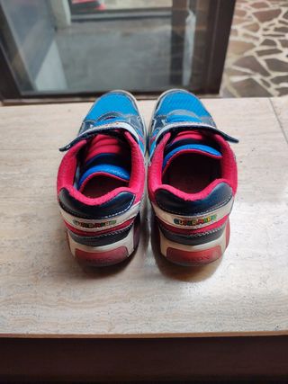 Scarpe Geox Super Mario con luci