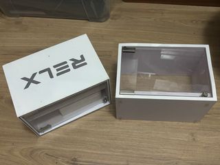 Cajas transparentes con puerta