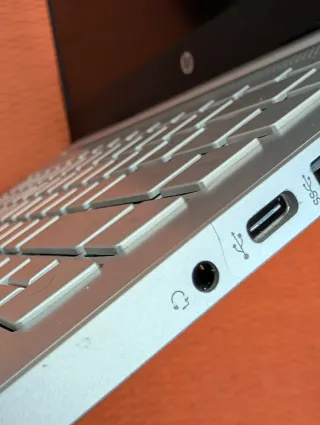 HP Laptop 14s-dq2011ns Plata, 