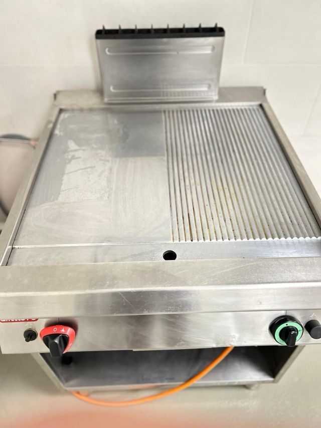 Ferro da stiro Jemi professionale in cromo duro