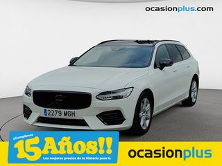 Volvo V90 D4 Momentum Auto 140 kW (190 CV)