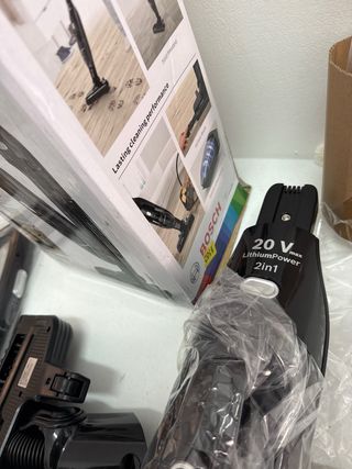 Aspiradora Bosch 2 en 1: Vertical y de Mano