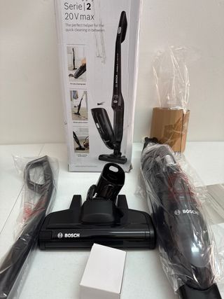 Aspiradora Bosch 2 en 1: Vertical y de Mano