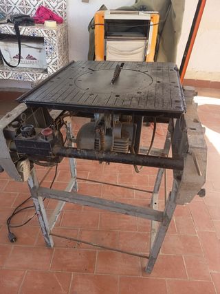 Mesa de corte para madera