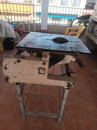 Mesa de corte para madera
