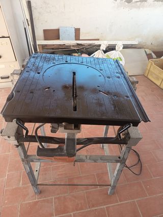 Mesa de corte para madera
