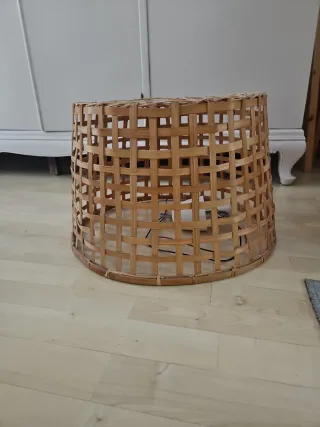 Pantalla lámpara bambú tejida