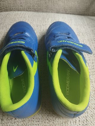 Botas de fútbol niño talla 31