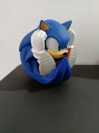 Figura Hucha Busto Sonic SEGA
