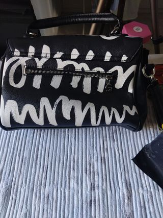 Bolso Desigual Blanco y Negro