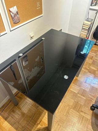Mesa cristal negro extensible patas metal