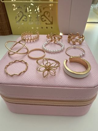 Anillo dorado ajustable