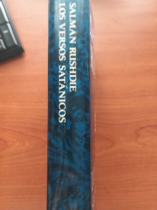 Los Versos Satanicos