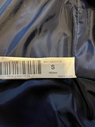 Abrigo azul Stradivarius con capucha