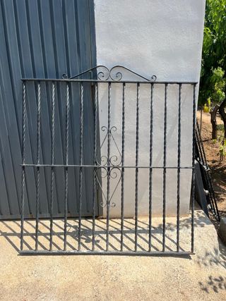 Reja de hierro forjado