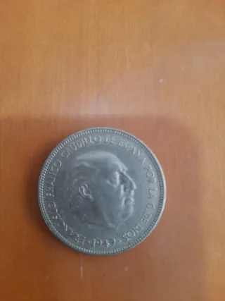 Moneda 5 pts Franco 1949 * 50