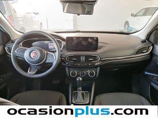 Fiat Tipo 1.5 Hybrid Red DCT 97 kW (130 CV)