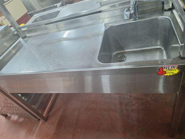 Fregadero de acero inoxidable