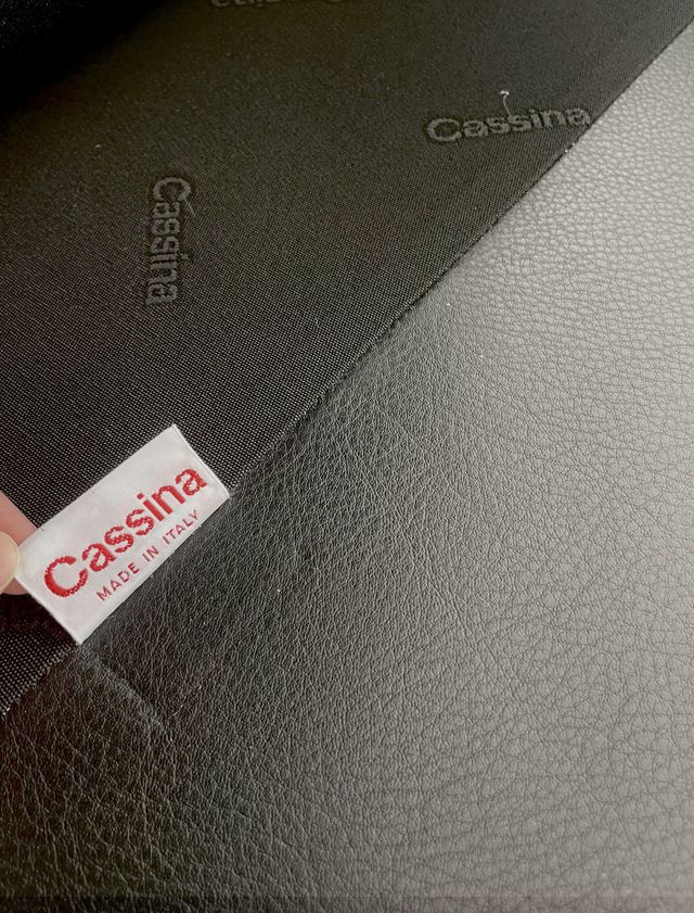 Cassina Maralunga Poltrona Couro Preto