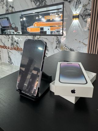 iPhone 14 Pro Morado