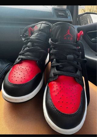 Scarpe Jordan High Top Rosse e Nere