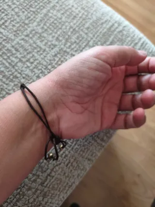 Pulsera de hilo con osito Tous