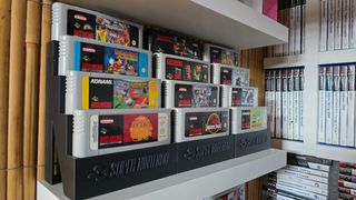 Estantes soporte cartuchos SNES Super Nintendo