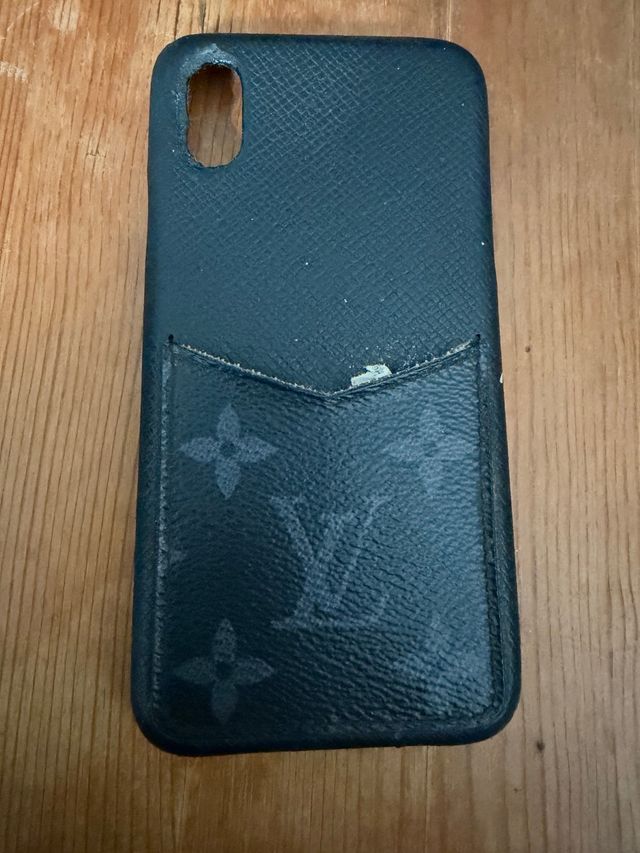 Funda Louis Vuitton Piel Negra iPhone XS