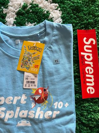 Camiseta Pokémon x Uniqlo “Expert Splasher” 